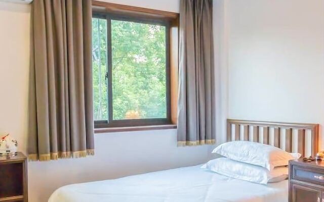 Shenhai Business Hotel