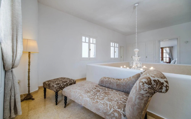 Villa Celma in Santorini