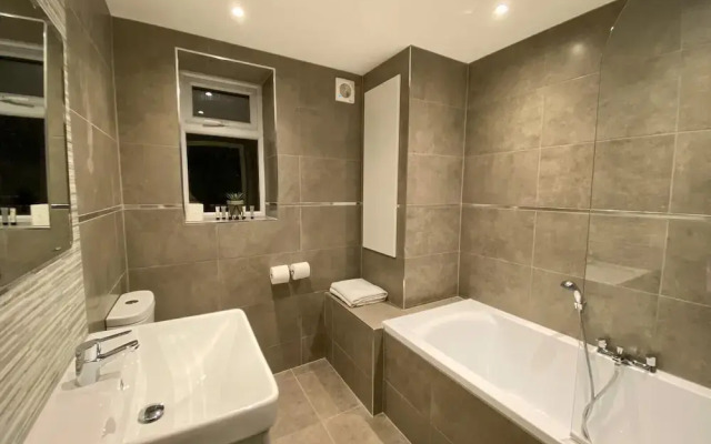 Eden Escapes Serviced Apartments