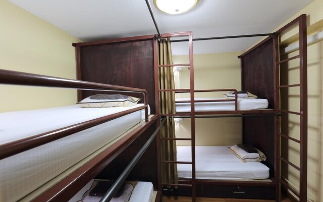 @Home Hostel Wua Lai