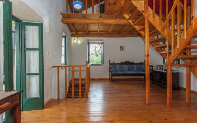 Dream 1 -traditional House With Pool To Share