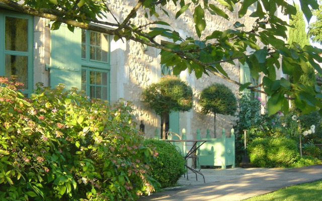 Hôtel Restaurant Les Orangeries