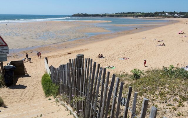 Nicely maintained apartment 100 meters from the beach of Guidel