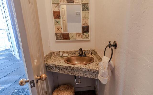 Blue Church Lodge and Townhouses