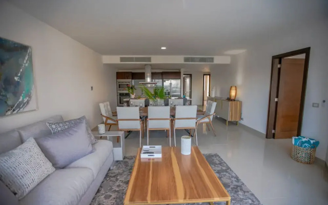 Casa Sky Penthouse Mareazul 2 Bedroom Condo by RedAwning