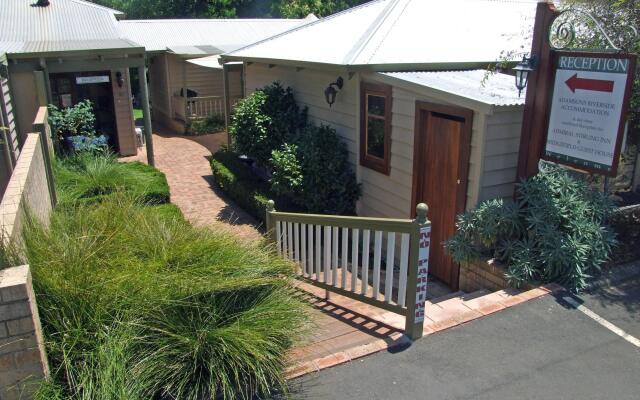 Adamsons Riverside Accommodation
