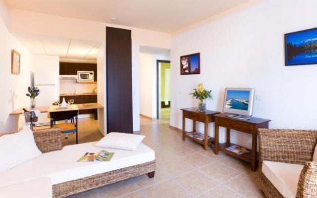 Aguamarina Golf Apartments
