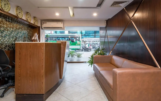 Nexstay Crystal Residency