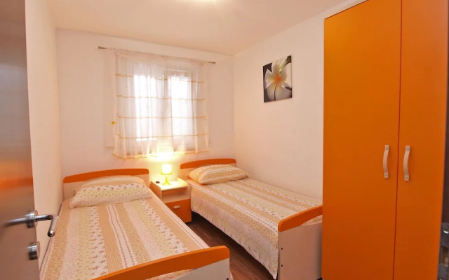 Apartments Lean 1048