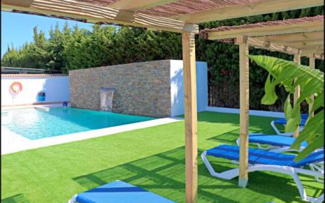 Bungalow La Roa V, con piscina compartida