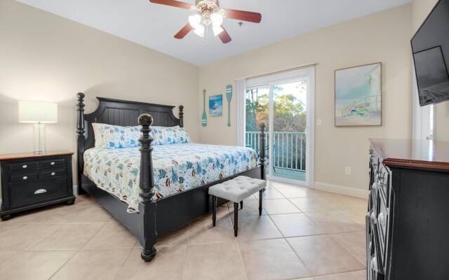 Laguna Breeze Unit C