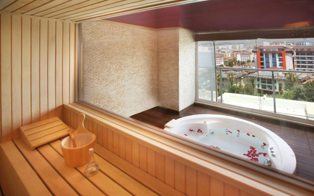 Adenya Hotel & Resort