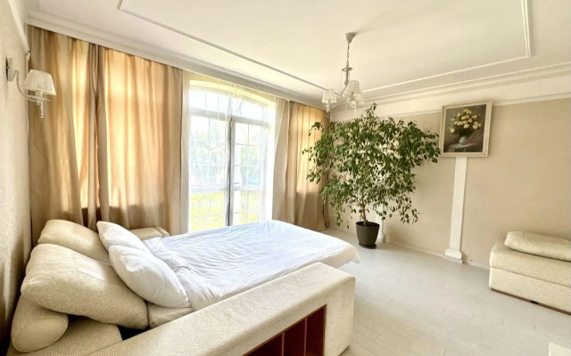 Коттедж на улице Береговой