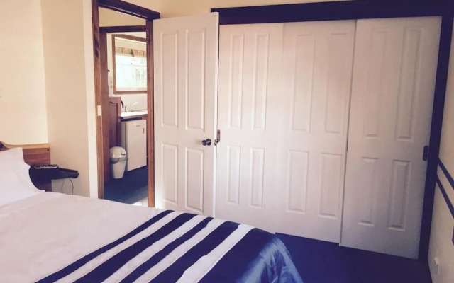 Glenaire Apartments on Frazer St