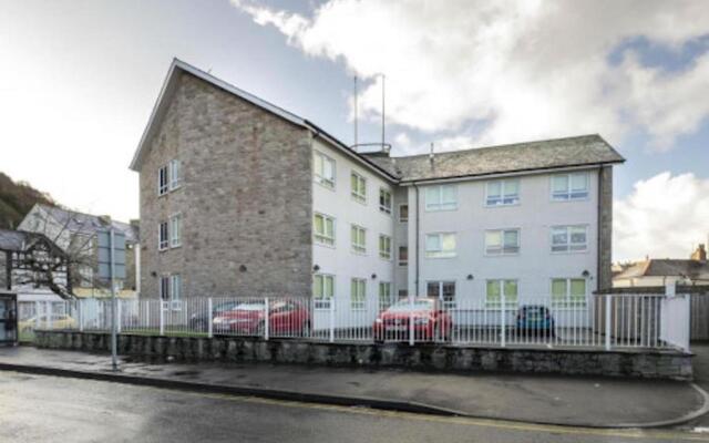 Modern Studios - BANGOR