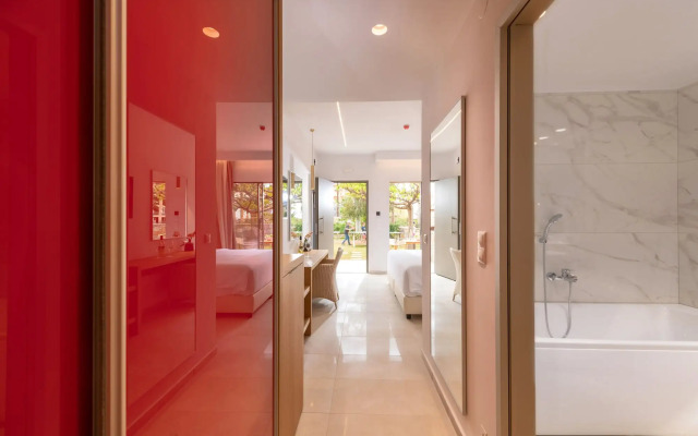 High Beach Hotel