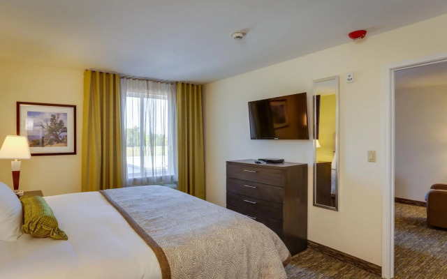 Candlewood Suites College Station At University by IHG