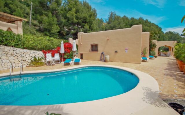 Chrisuli - well furnished villa with panoramic views in Moraira