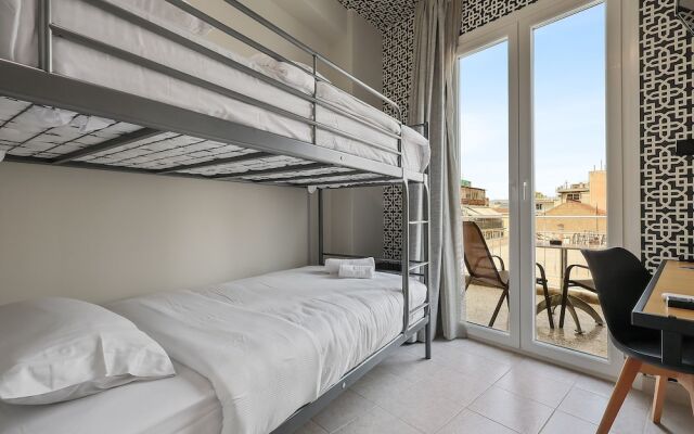 7ATHENS