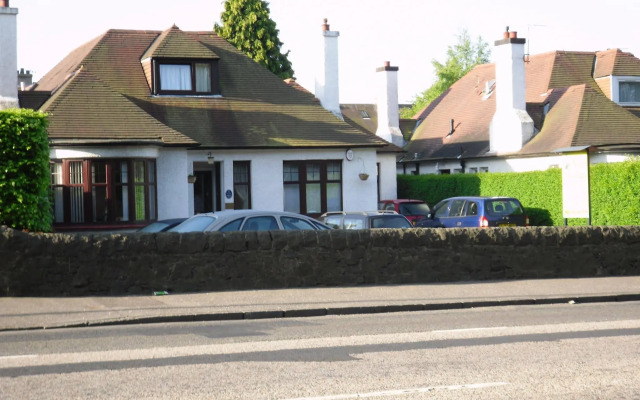 Acer Lodge Guest House