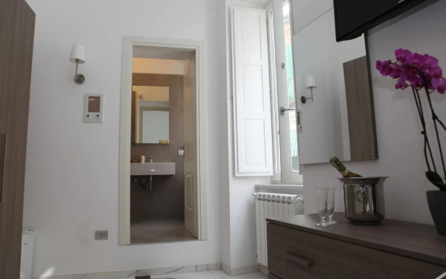 900 B&B