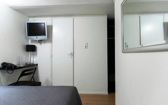 Quentin England Hotel