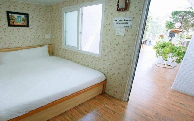 Lens Mini Hotel