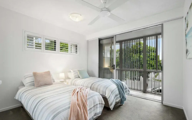 Pool View 3-Bed Oasis in Drift Resort