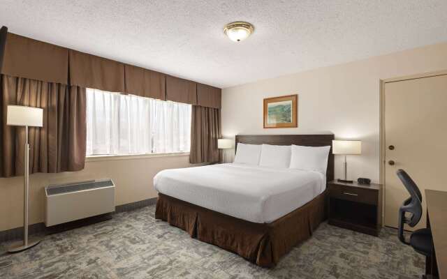 Travelodge by Wyndham Thunder Bay