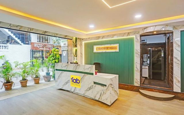 Fabhotel Emerald Suites