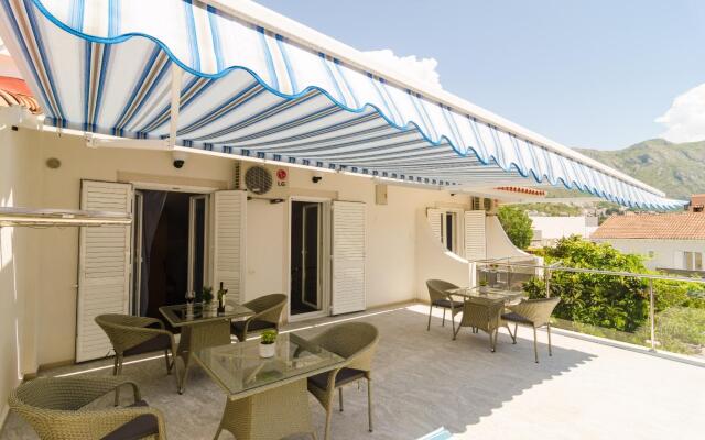 Bari - 10 km from airport - A1(2)