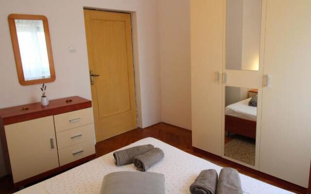 Apartment Valentina for 8 People, Ideal for Families
