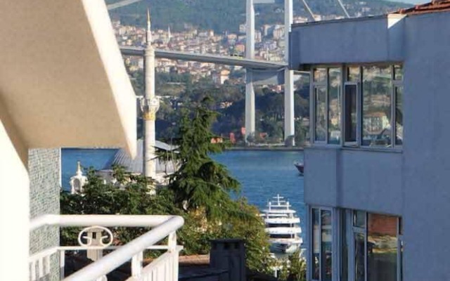 Ortakoy Bosphorus Apart