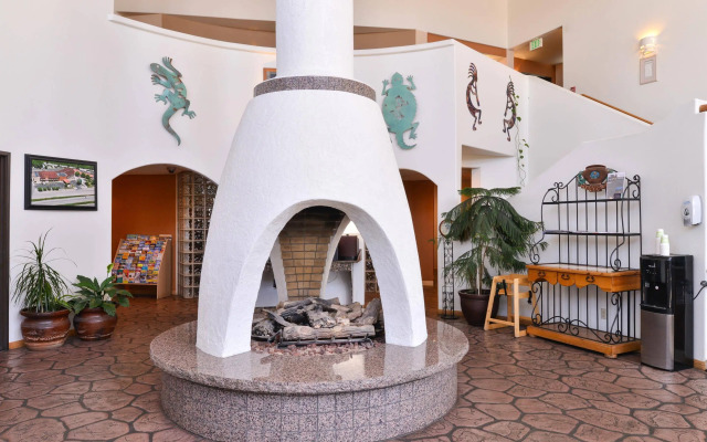 Best Western Kiva Inn