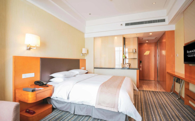 Ramada Plaza by Wyndham Shanghai Pudong Airport