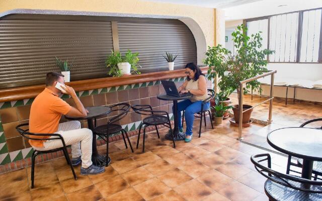 Hostal Mitre Paterna
