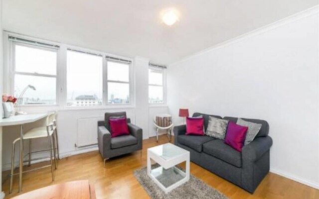 Piccadilly Holiday Apartment