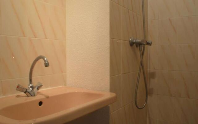 Appartement Saint-Cyprien, 2 pièces, 6 personnes - FR-1-225D-39