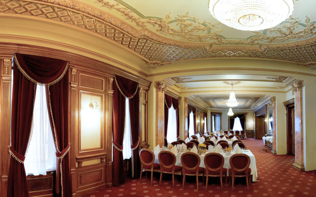 Hotel Casa Capsa