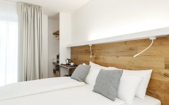 Alea Garda Lake Suite