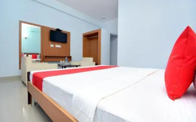 RK Family Hotel & Restaurant by OYO Rooms