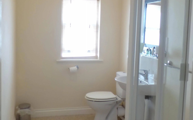 Vernon Guest House