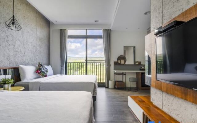 MH48 Hotel
