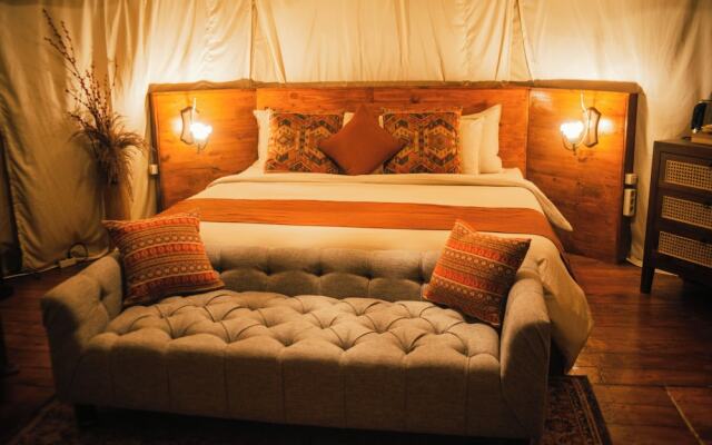 Alam Caldera Camp & Resto