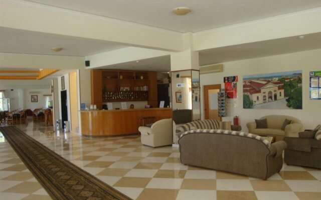 Eleftheria Hotel