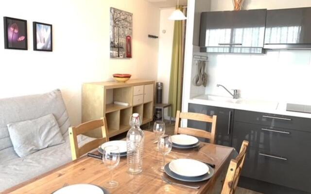 Appartement Balaruc-les-Bains, 1 pièce, 4 personnes - FR-1-503-37