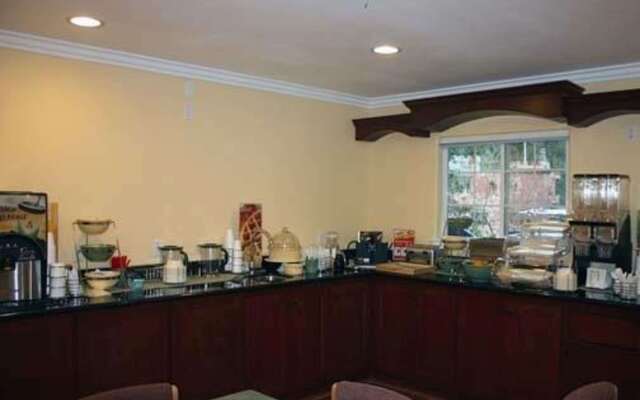 Quality Inn & Suites, Santa Cruz Mountains