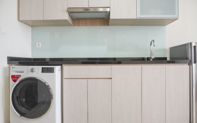 Strategic And Comfy Studio Menteng Park Apartment