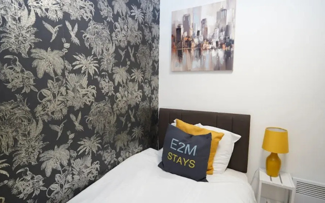 Ground floor Apt Slough by Easy2Manage