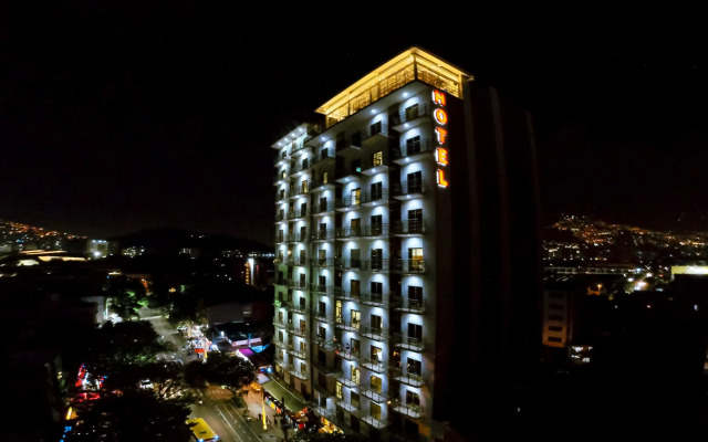 Hotel Dorado La 70